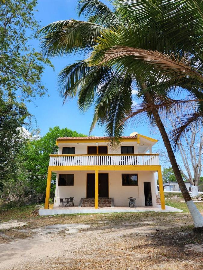 Hotel Templo Maya Xpujil Εξωτερικό φωτογραφία